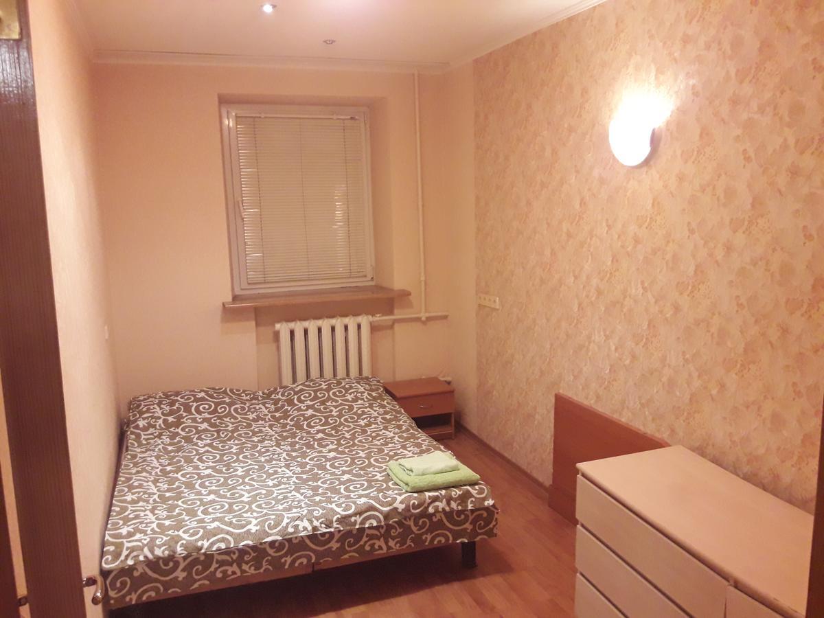Appartment Near M. 23 Serpnya คาร์คิฟ ภายนอก รูปภาพ