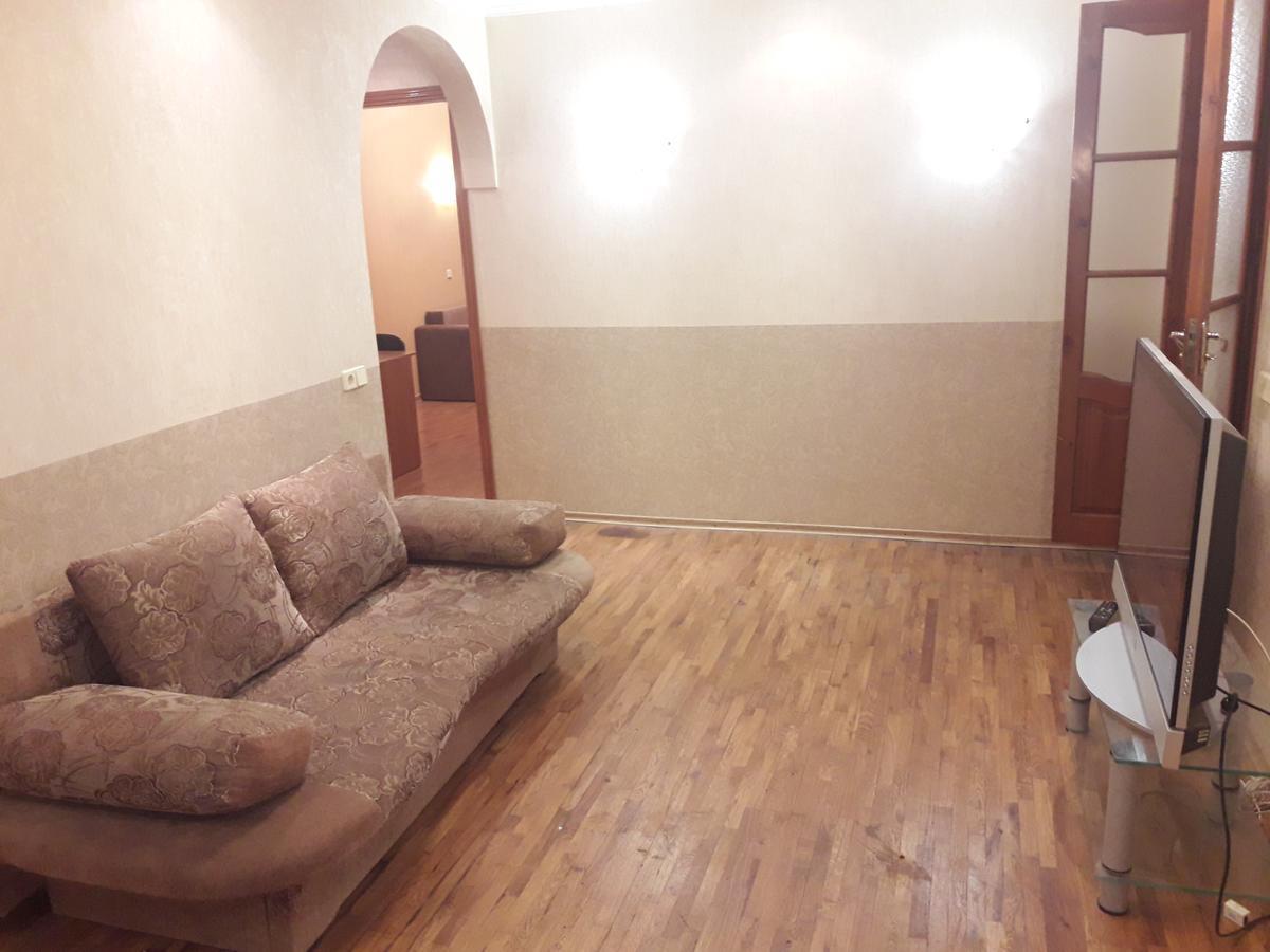 Appartment Near M. 23 Serpnya คาร์คิฟ ภายนอก รูปภาพ